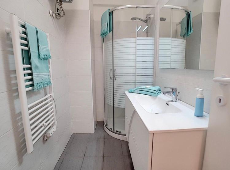Charmant Appartement Au Coeur De Juan Les Pins Antibes Eksteriør bilde