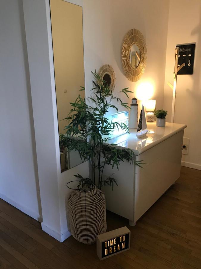 Charmant Appartement Au Coeur De Juan Les Pins Antibes Eksteriør bilde